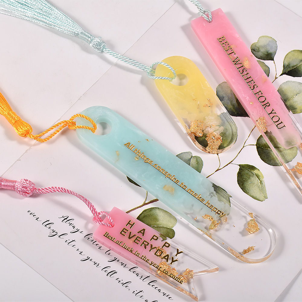 Oval Bookmark Silicone Mold He - Resin Art Made Simple Book recension och pris