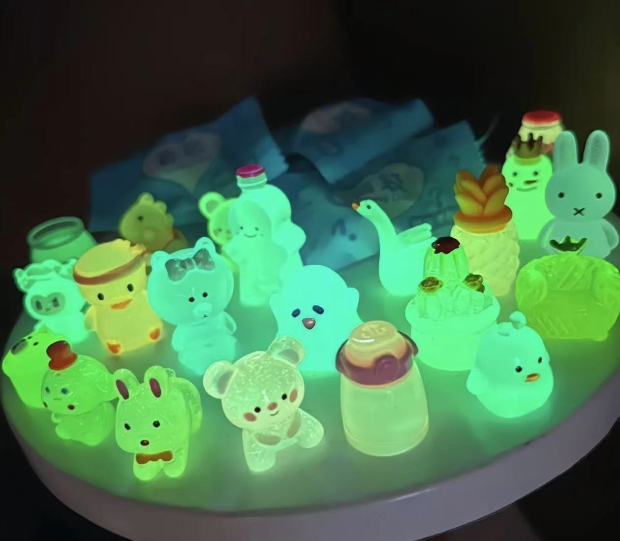 10-30-50pcs Mini Animal Surpri - Resin Art For Kids recension och pris